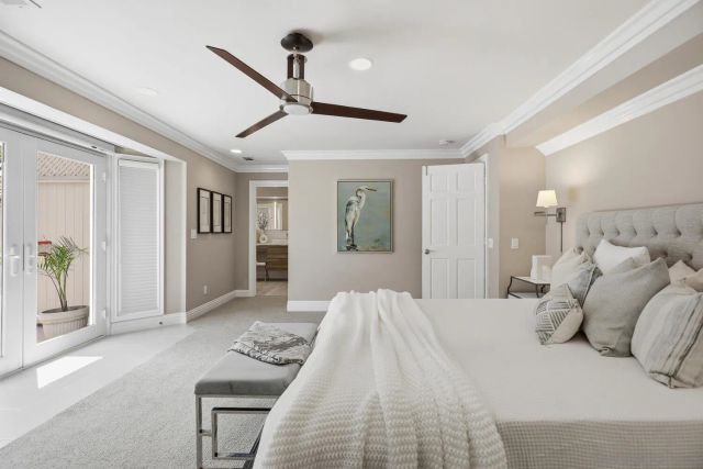 945 Bay Circle, Coronado, CA 92118