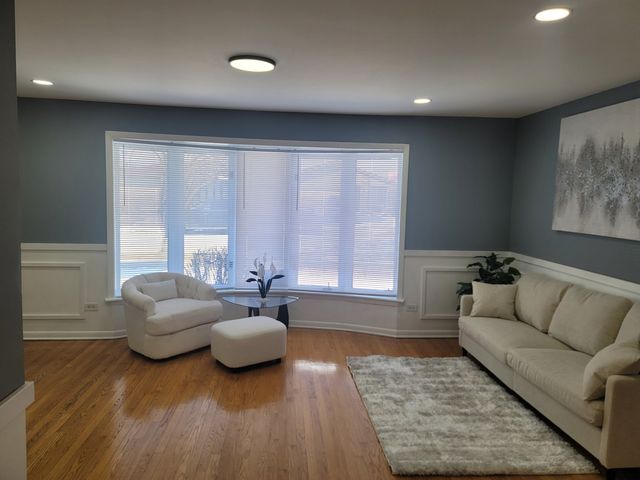 295 Saginaw Avenue, Calumet City, IL 60409