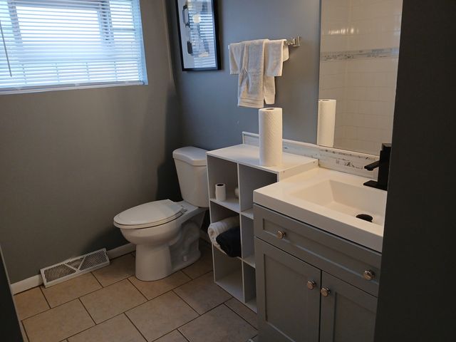 295 Saginaw Avenue, Calumet City, IL 60409