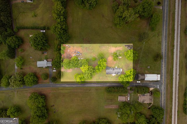 418 Lamb Road, Moreland, GA 30259