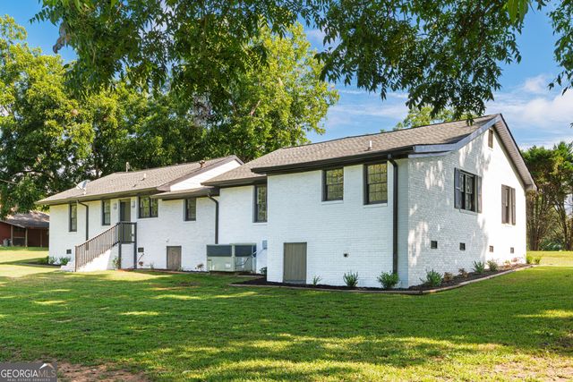 418 Lamb Road, Moreland, GA 30259