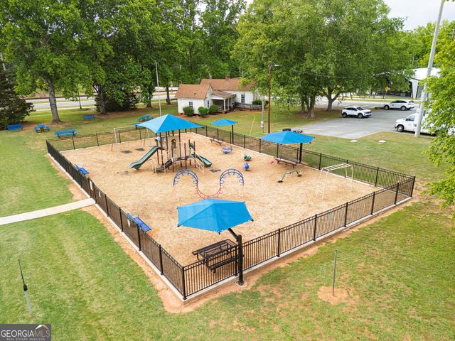 418 Lamb Road, Moreland, GA 30259