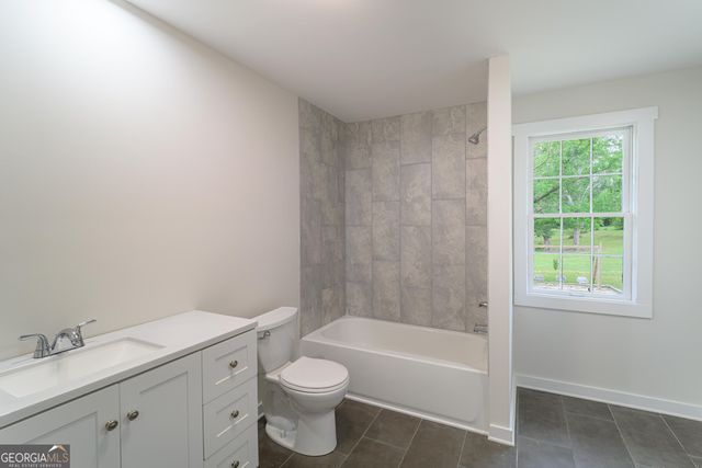 418 Lamb Road, Moreland, GA 30259