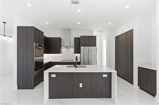 2626 NW 15th ST, Cape Coral, FL 33993