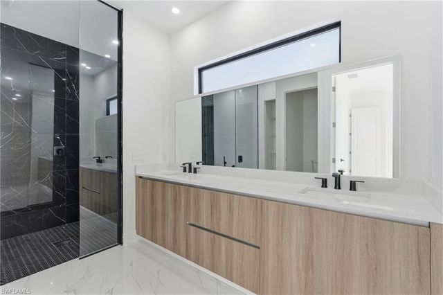 2626 NW 15th ST, Cape Coral, FL 33993