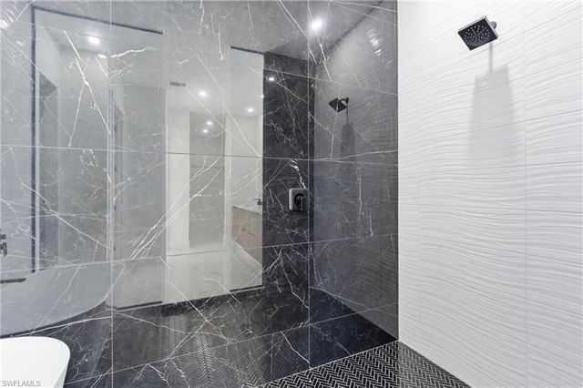 2626 NW 15th ST, Cape Coral, FL 33993