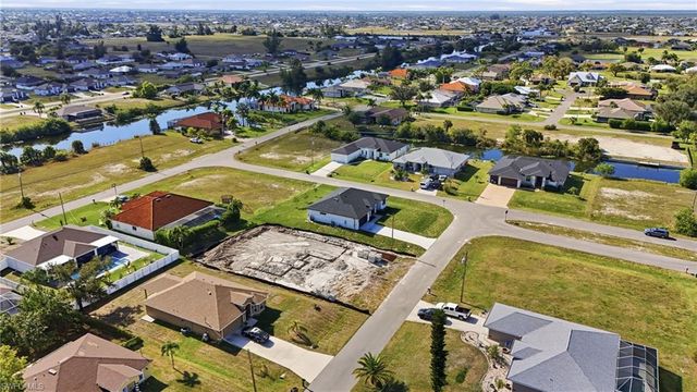 2626 NW 15th ST, Cape Coral, FL 33993