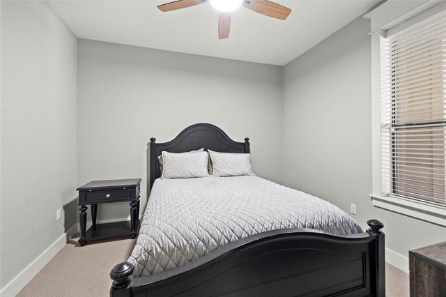 17708 Maritime Point DR 202, Jonestown, TX 78645