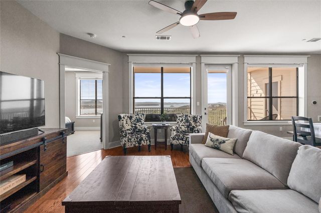 17708 Maritime Point DR 202, Jonestown, TX 78645