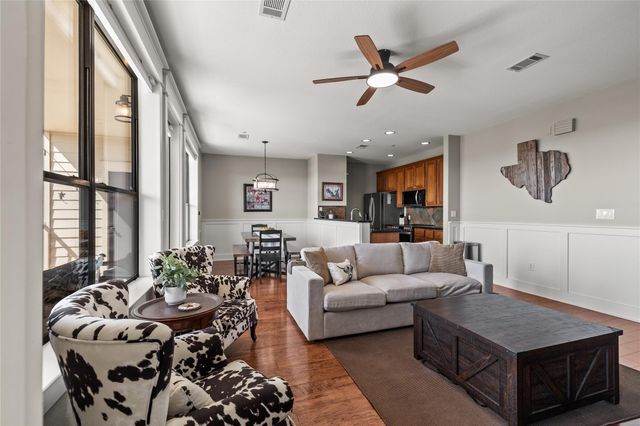 17708 Maritime Point DR 202, Jonestown, TX 78645