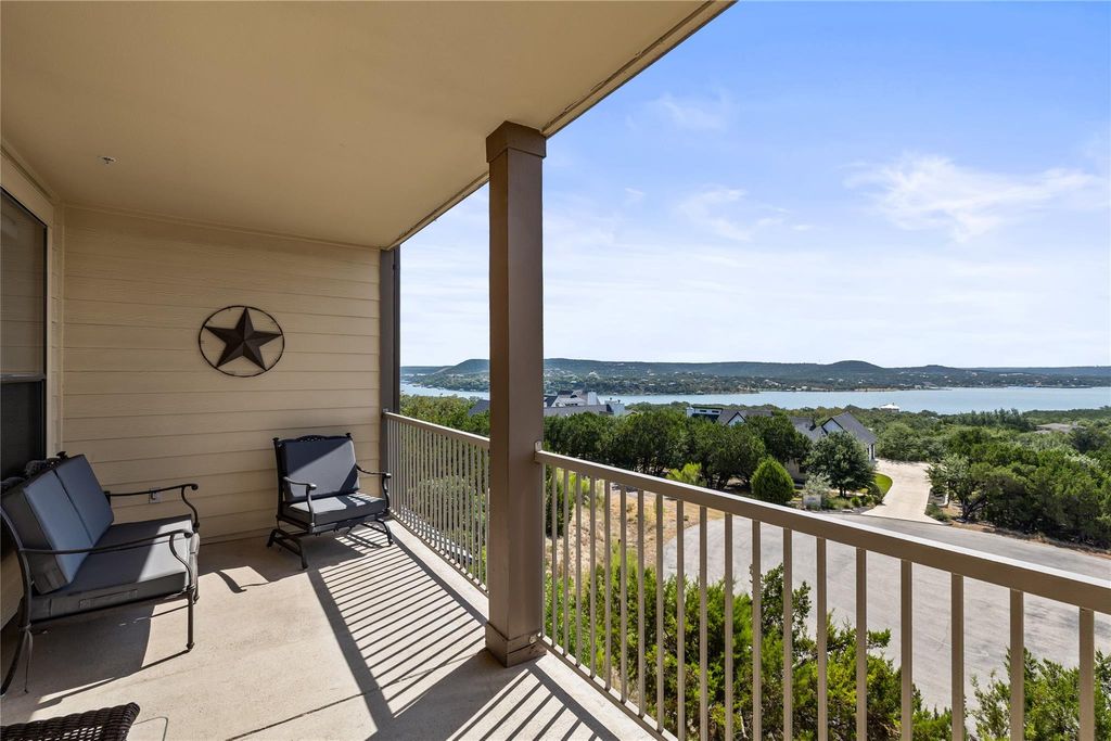 17708 Maritime Point DR 202, Jonestown, TX 78645