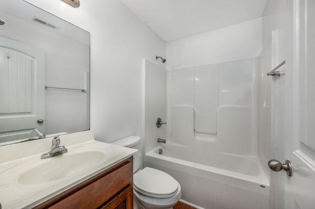 142 Corbin Tanner Dr., Conway, SC 29527