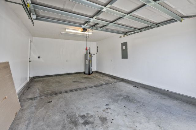 142 Corbin Tanner Dr., Conway, SC 29527