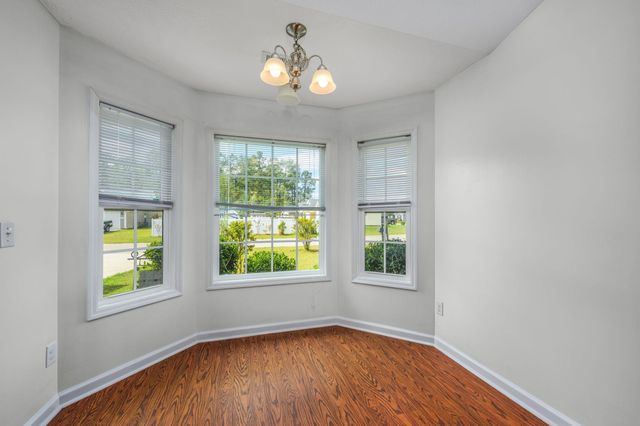 142 Corbin Tanner Dr., Conway, SC 29527