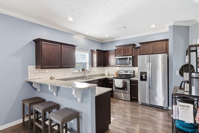 132 Dueler Dr, Hermitage, TN 37076