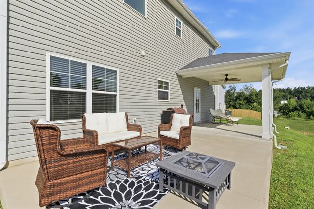 132 Dueler Dr, Hermitage, TN 37076