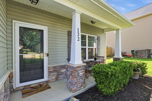 132 Dueler Dr, Hermitage, TN 37076