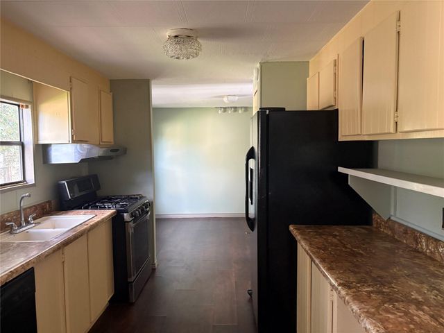 16211 N Shore Drive, Channelview, TX 77530