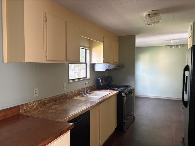 16211 N Shore Drive, Channelview, TX 77530