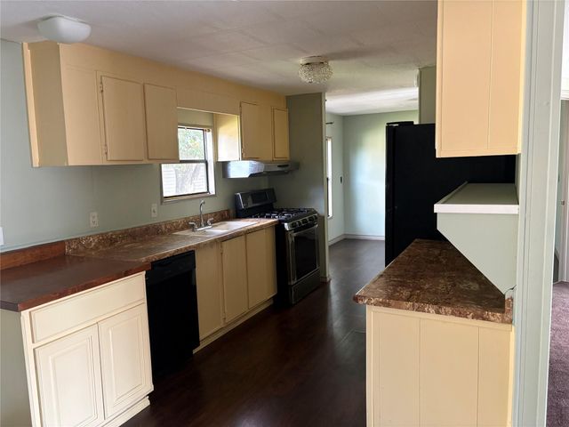 16211 N Shore Drive, Channelview, TX 77530