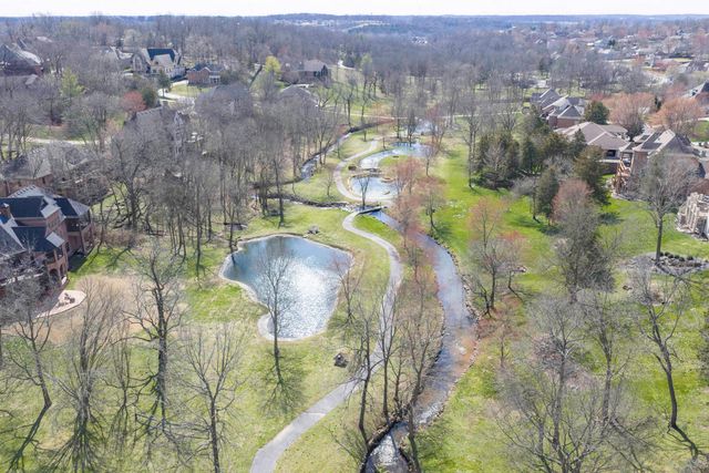 4825 S Sydney Avenue, Springfield, MO 65810