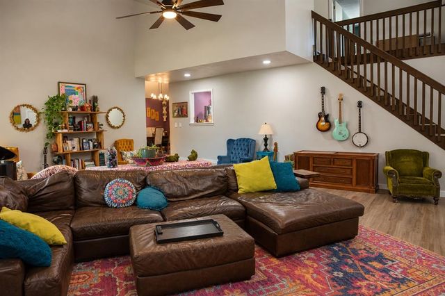 1705 Canary Court, Edmond, OK 73034