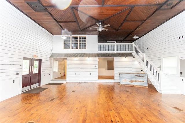 1262 N Gallatin Avenue, North Union Twp, PA 15401