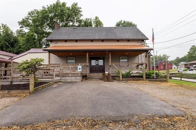 1262 N Gallatin Avenue, North Union Twp, PA 15401