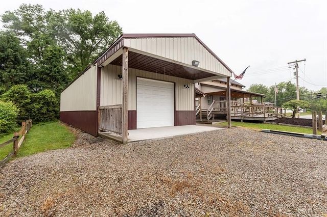 1262 N Gallatin Avenue, North Union Twp, PA 15401