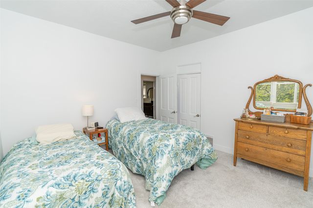 302 W Court Avenue, Winterset, IA 50273