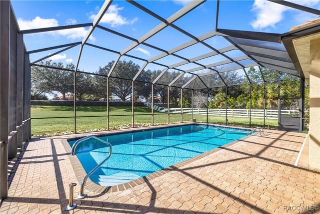 283 S Paladinn Circle, Inverness, FL 34453