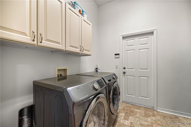 283 S Paladinn Circle, Inverness, FL 34453