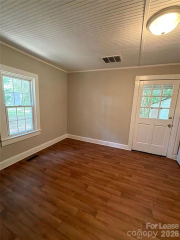 3516 Eastway Drive, Charlotte, NC 28205