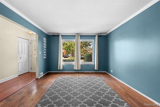 35379 Lucinda Drive, Clinton Township, MI 48035