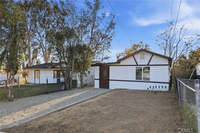10233 Clara Vista, Riverside, CA 92503