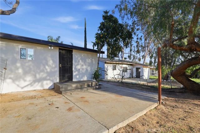 10233 Clara Vista, Riverside, CA 92503