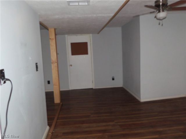 584 Eastland Road, Berea, OH 44017