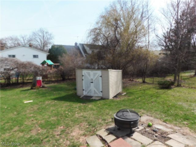 584 Eastland Road, Berea, OH 44017