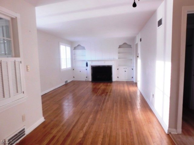 584 Eastland Road, Berea, OH 44017