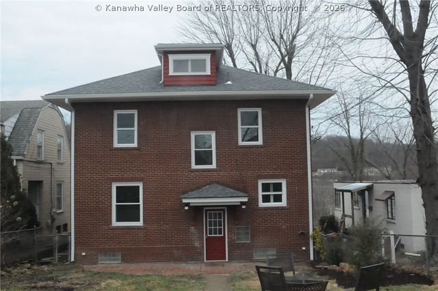 1812 Cliffview Avenue, Charleston, WV 25387