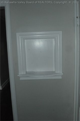 1812 Cliffview Avenue, Charleston, WV 25387