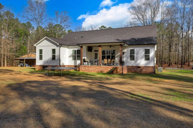 612 Mczilkey Drive, Appling, GA 30802