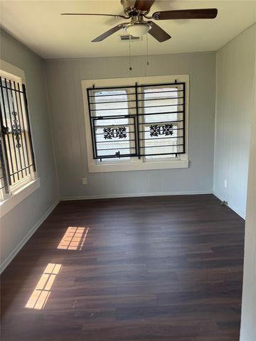 3818 Hardy Street, Houston, TX 77009