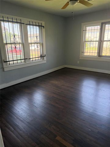 3818 Hardy Street, Houston, TX 77009