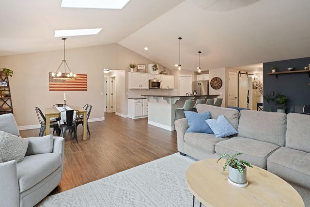 20017 Voltera Place, Bend, OR 97702