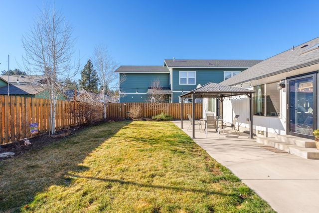 20017 Voltera Place, Bend, OR 97702