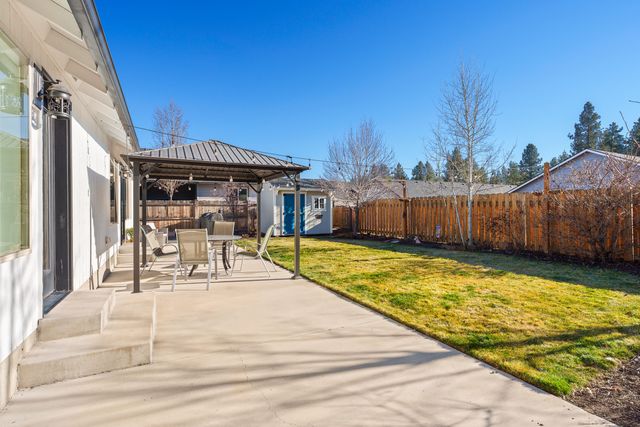 20017 Voltera Place, Bend, OR 97702