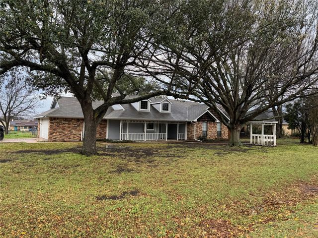 116 Ridge crest Street, Red Oak, TX 75154
