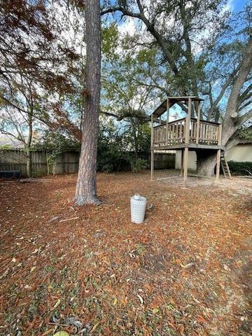 3208 Yost Boulevard, Pearland, TX 77581