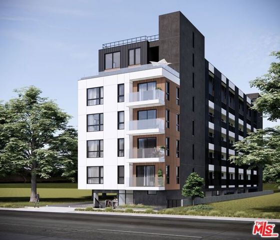 5025 Klump Avenue, North Hollywood (los Angeles), CA 91601